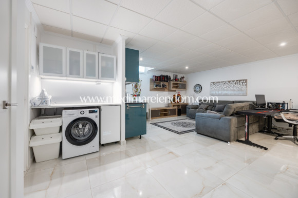 Verkauf - Freistehende Villa - Torrevieja