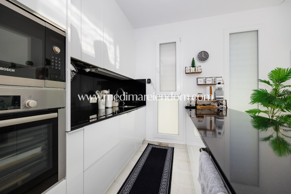 Verkauf - Freistehende Villa - Torrevieja