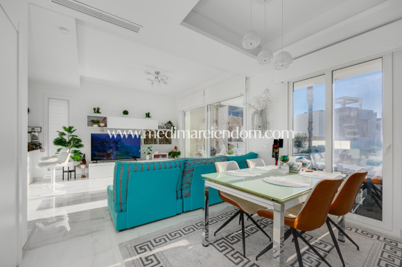 Verkauf - Freistehende Villa - Torrevieja