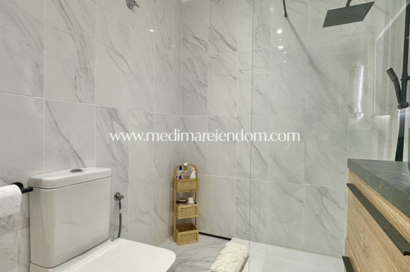 Verkauf - Stadthaus - Orihuela Costa - La Florida