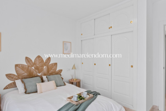 Verkauf - Stadthaus - Orihuela Costa - La Florida