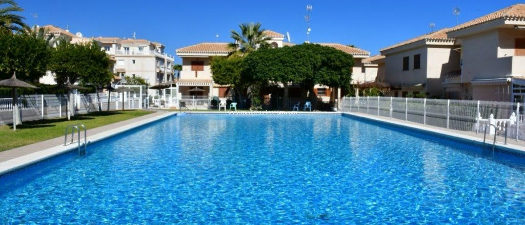 Verkauf - Stadthaus - Orihuela Costa - Playa Flamenca