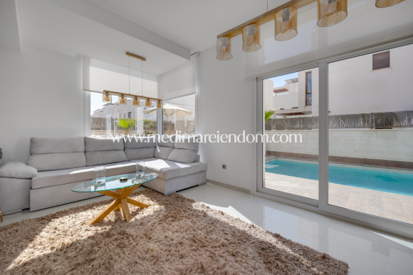 Verkauf - Villa - Ciudad Quesada