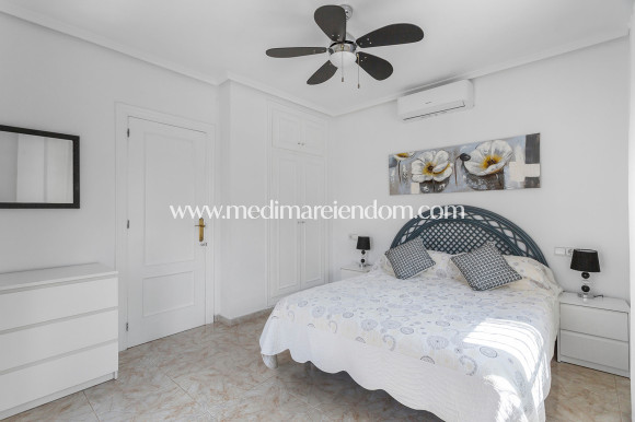 Verkauf - Villa - Orihuela Costa - Playa Flamenca