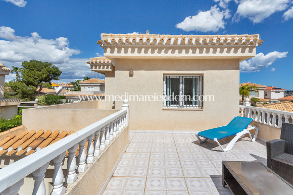 Verkauf - Villa - Orihuela Costa - Playa Flamenca
