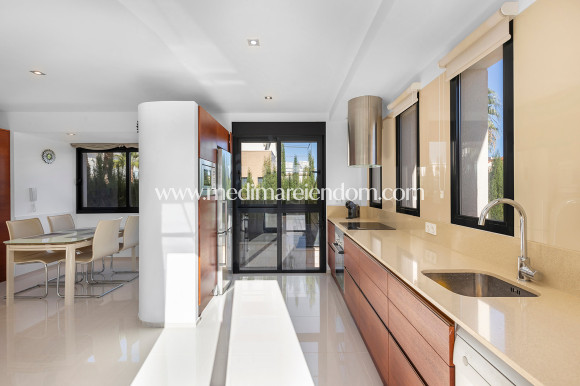 Verkauf - Villa - Orihuela Costa