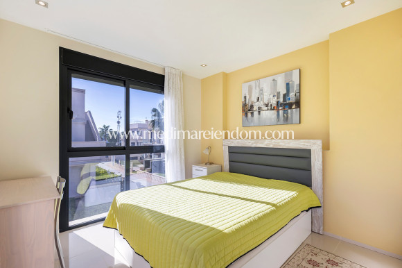 Verkauf - Villa - Orihuela Costa