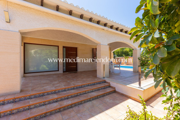 Verkauf - Villa - Orihuela - Orihuela Costa