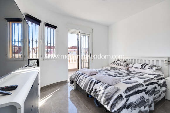 Verkauf - Villa - Orihuela - Villamartin