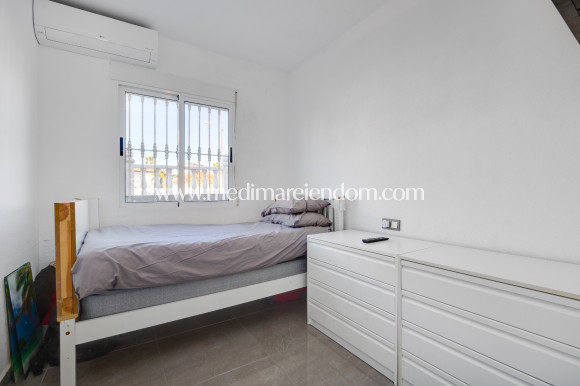 Verkauf - Villa - Orihuela - Villamartin