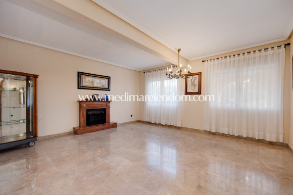 Verkauf - Villa - Torrevieja - El Chaparal