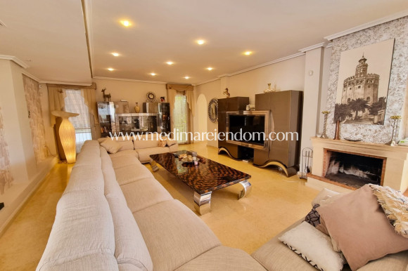 Verkauf - Villa - Torrevieja - La Mata