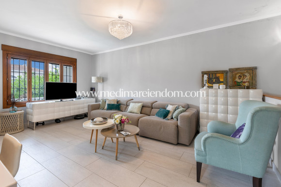 Verkauf - Villa - Torrevieja - Rocio del Mar