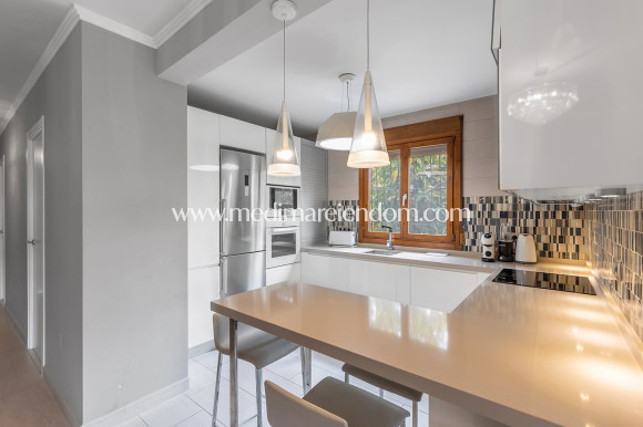 Verkauf - Villa - Torrevieja - Rocio del Mar