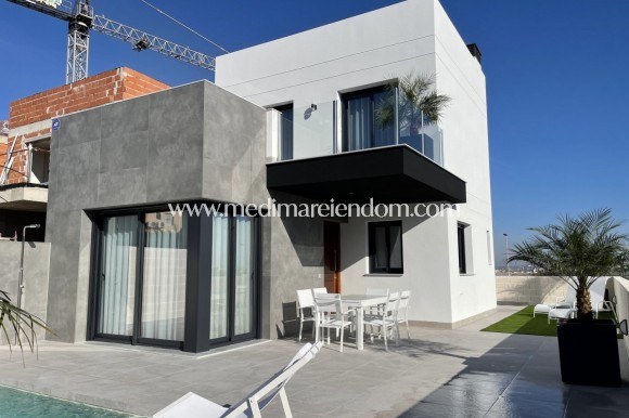 Villa - Neubauten - Torrevieja - M-97393