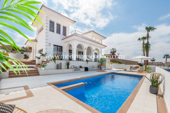 Villa - Nieuw gebouw - Ciudad Quesada - M7840