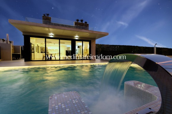 Villa - Nieuw gebouw - Orihuela Costa - M-84554