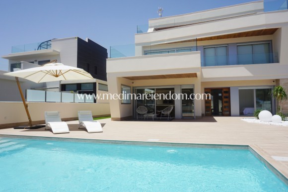 Villa - Nieuw gebouw - Orihuela Costa - M7372