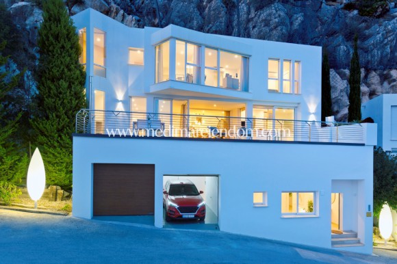 Villa - Nouvelle Construction - Altea - M9021