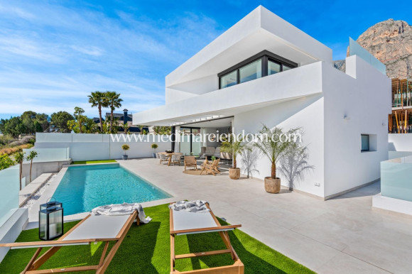 Villa - Nouvelle Construction - Polop - Urbanizaciones