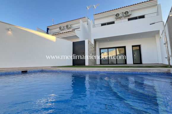 Villa - Nouvelle Construction - San Pedro del Pinatar - M-63287