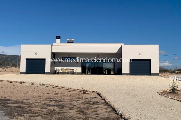 Villa - Obra Nueva - Pinoso - M-99008