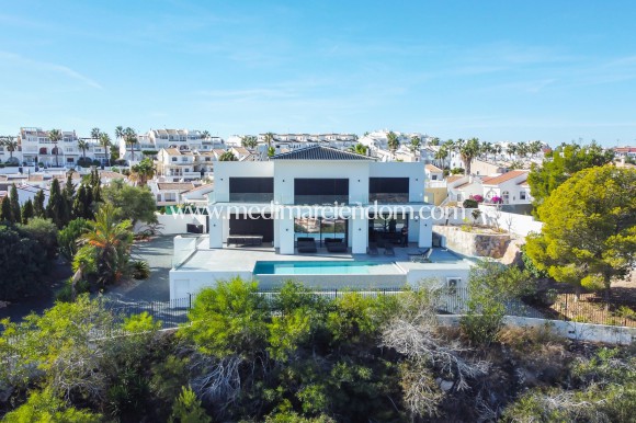 Villa - Verkauf - Ciudad Quesada - A7484