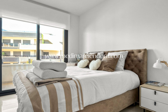 Вторичный рынок - Апартаменты - Orihuela Costa - Playa Flamenca