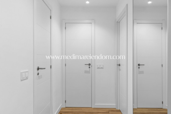 Вторичный рынок - Апартаменты - Orihuela Costa - Punta Prima