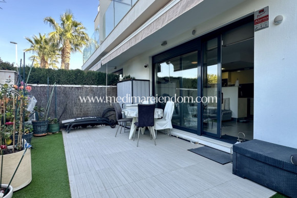 Вторичный рынок - Апартаменты - Orihuela Costa - Punta Prima