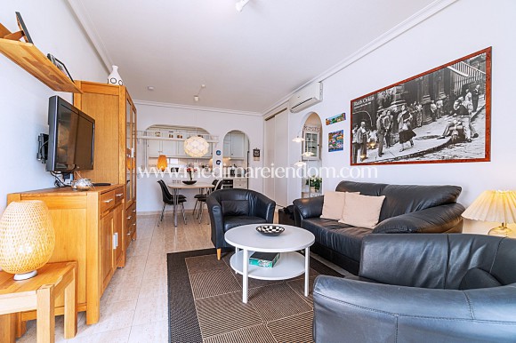 Вторичный рынок - Апартаменты - Orihuela Costa - Punta Prima