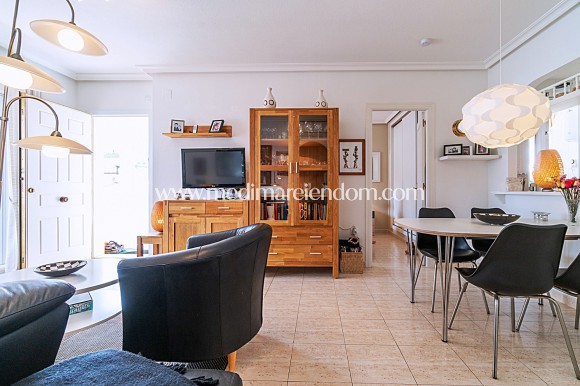 Вторичный рынок - Апартаменты - Orihuela Costa - Punta Prima