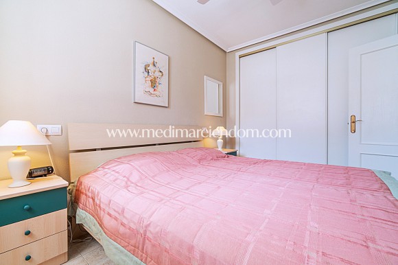 Вторичный рынок - Апартаменты - Orihuela Costa - Punta Prima