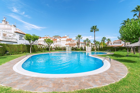 Вторичный рынок - Апартаменты - Orihuela Costa - Punta Prima