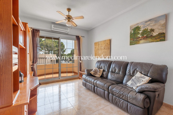 Вторичный рынок - Апартаменты - Orihuela - Villamartin