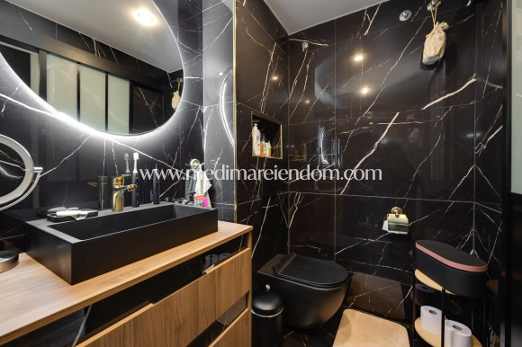 Вторичный рынок - Апартаменты - Torrevieja - Playa De Los Locos