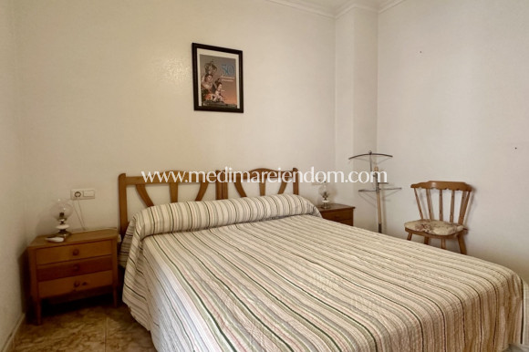 Вторичный рынок - Апартаменты - Torrevieja - Playa del Cura