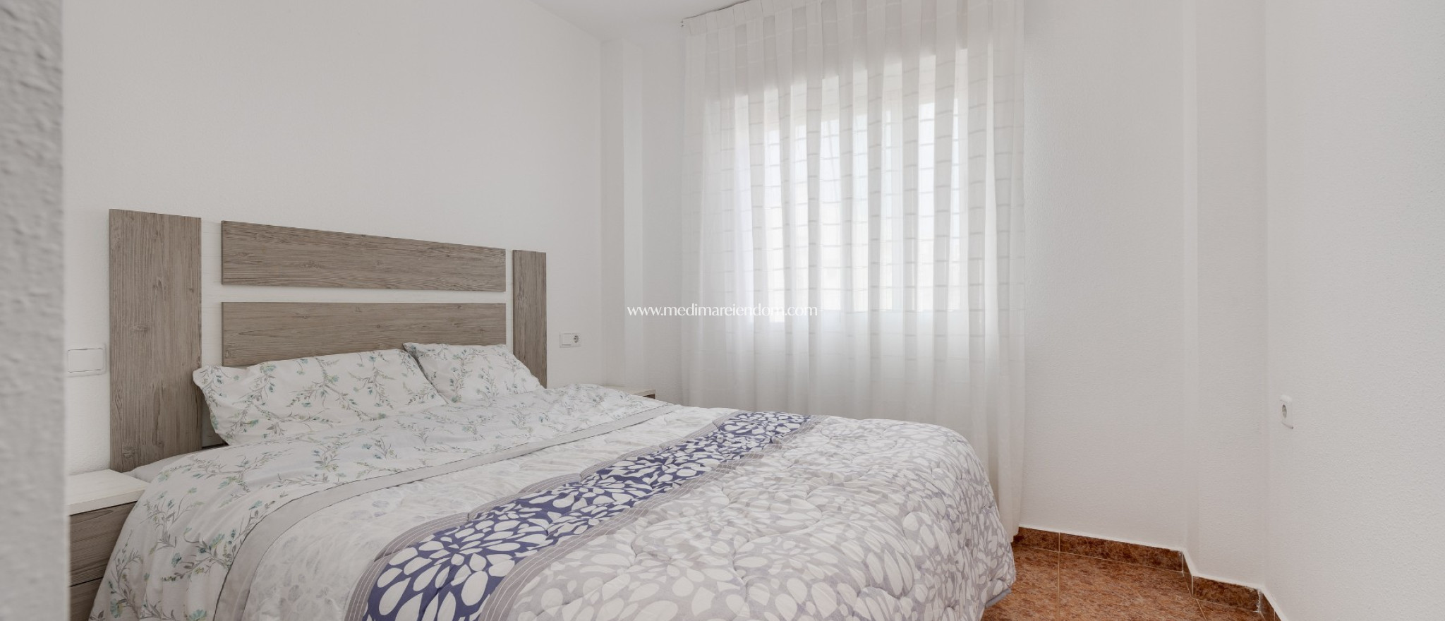 Вторичный рынок - Апартаменты - Torrevieja - Playa Del Cura