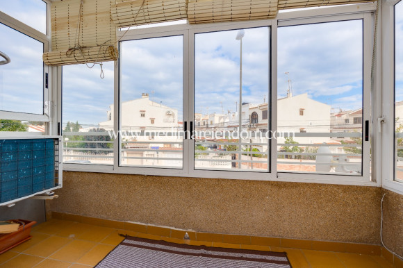 Вторичный рынок - Апартаменты - Torrevieja - Playa Del Cura