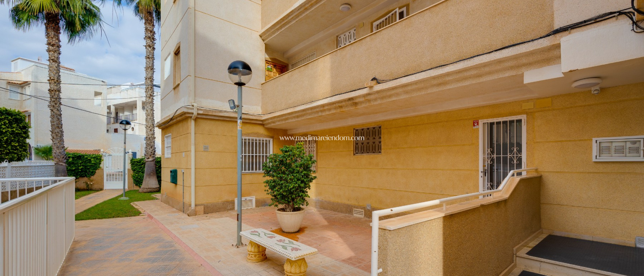 Вторичный рынок - Апартаменты - Torrevieja - Playa Del Cura