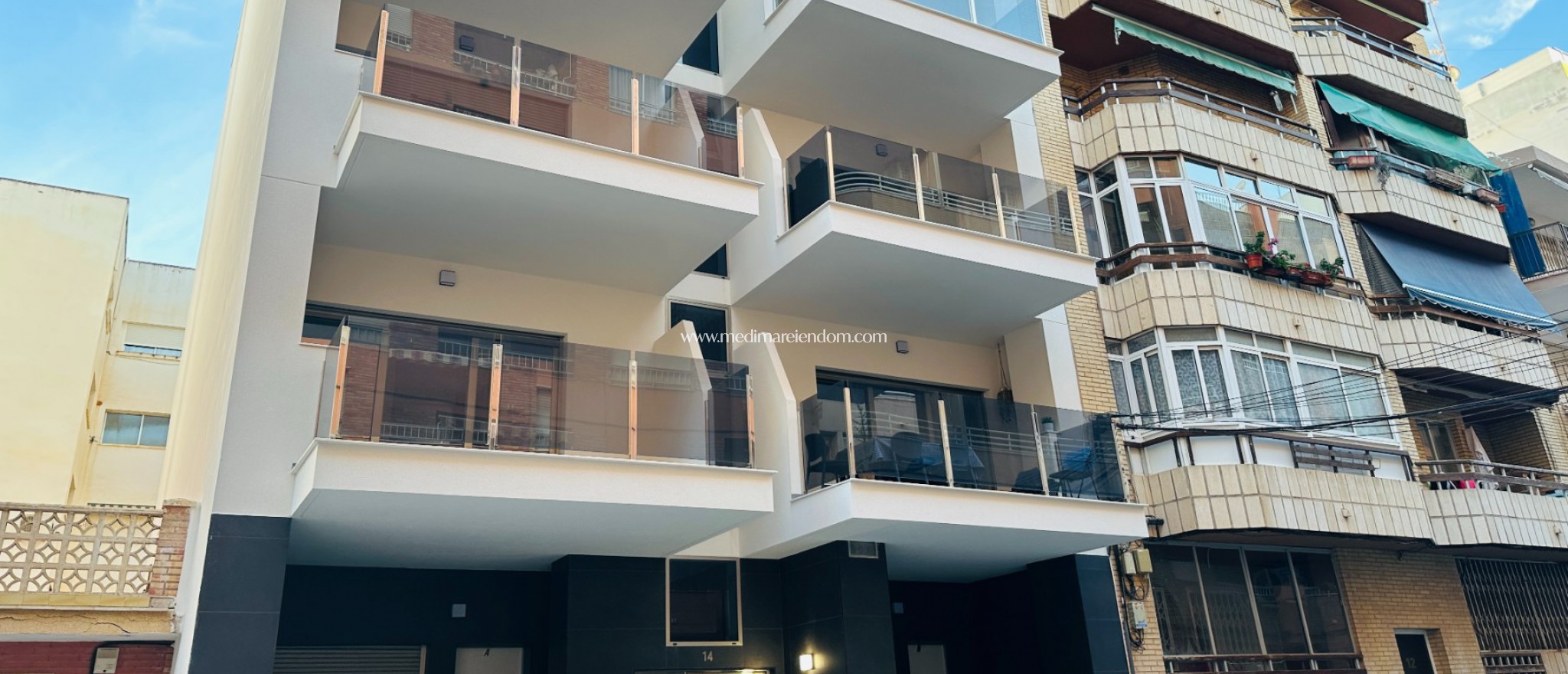 Вторичный рынок - Апартаменты - Torrevieja - Playa Del Cura