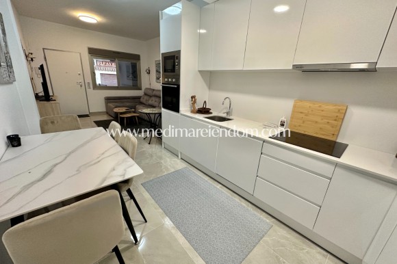 Вторичный рынок - Апартаменты - Torrevieja - Playa Del Cura