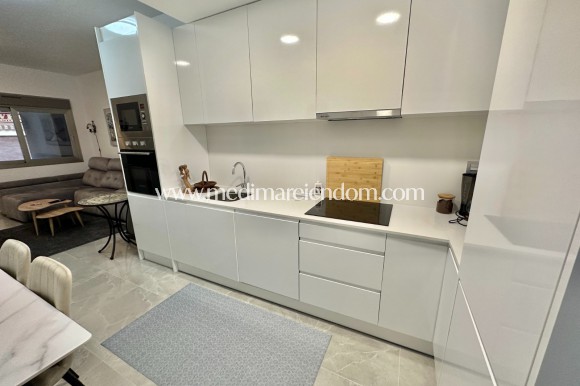 Вторичный рынок - Апартаменты - Torrevieja - Playa Del Cura