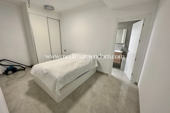 Вторичный рынок - Апартаменты - Torrevieja - Playa Del Cura