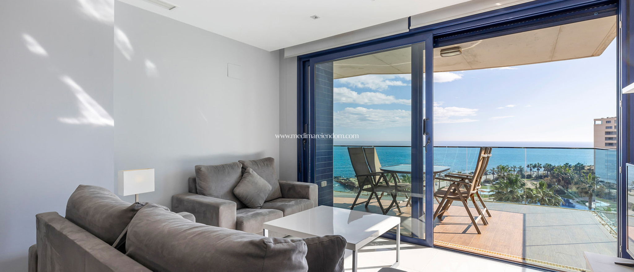 Вторичный рынок - Апартаменты - Torrevieja - Punta Prima