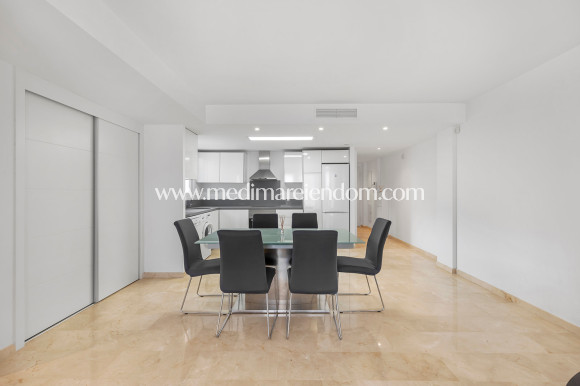 Вторичный рынок - Апартаменты - Torrevieja - Punta Prima