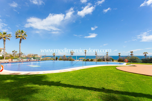 Вторичный рынок - Апартаменты - Torrevieja - Punta Prima