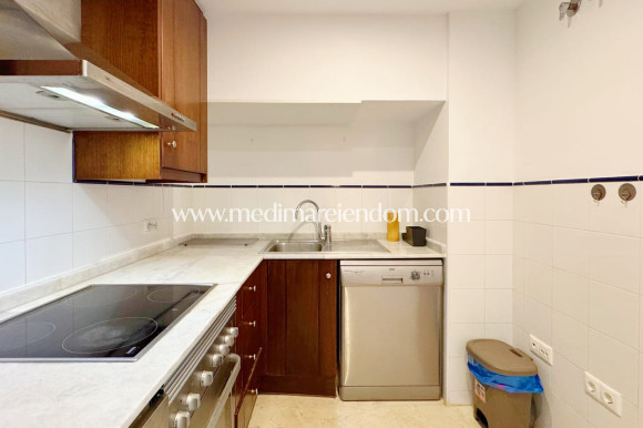 Вторичный рынок - Апартаменты - Torrevieja - Punta Prima