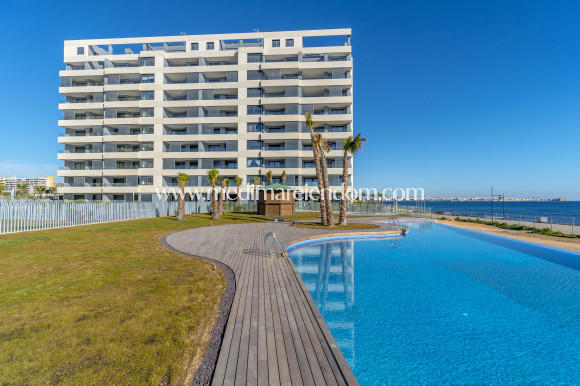 Вторичный рынок - Апартаменты - Torrevieja - Punta Prima