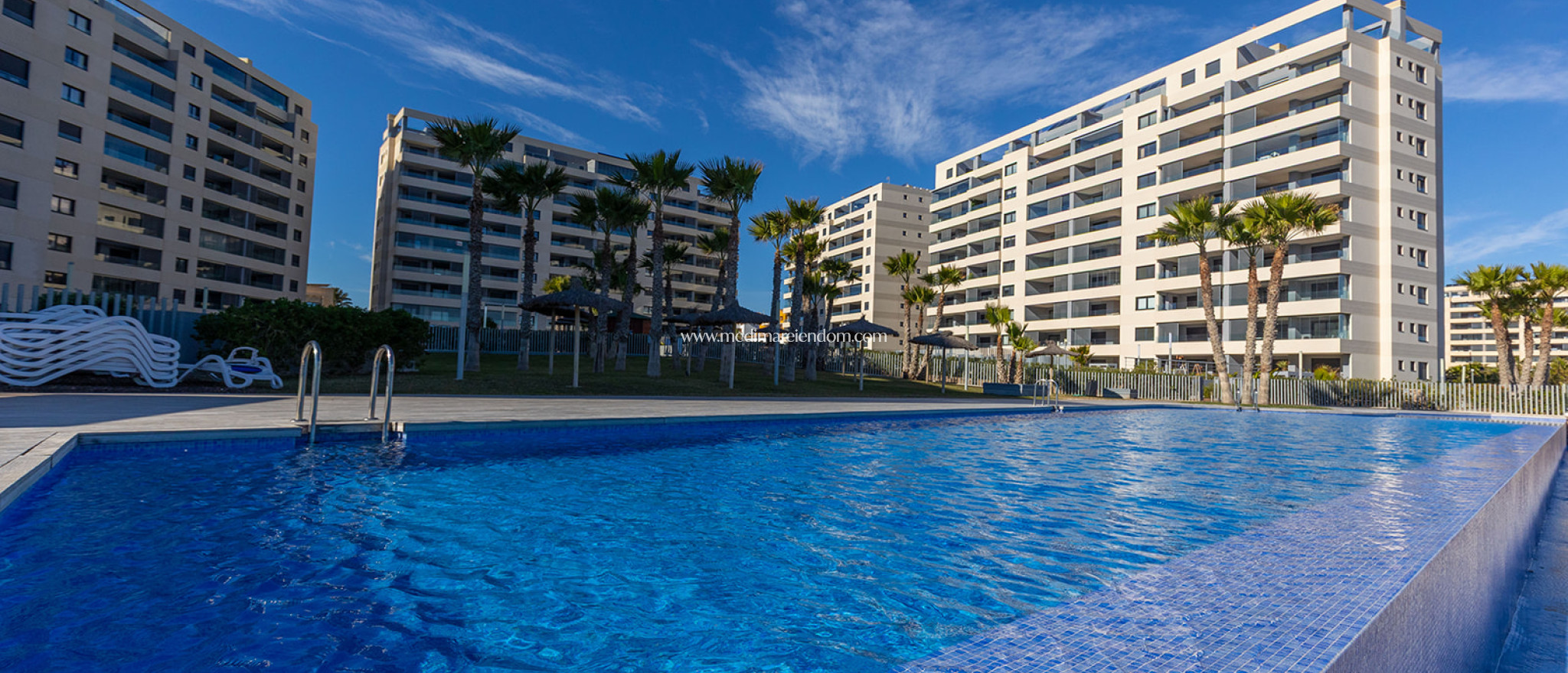 Вторичный рынок - Апартаменты - Torrevieja - Punta Prima